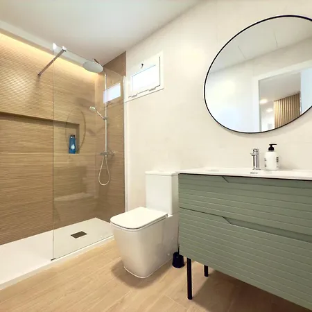 Pier Holidays * 大加那利岛拉斯帕尔马斯