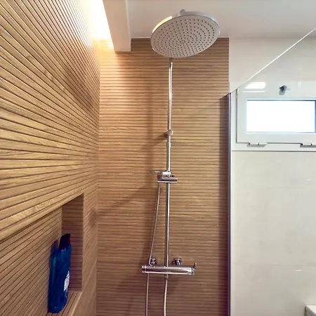 Pier Holidays * لاس بالماس دي غران كاناريا