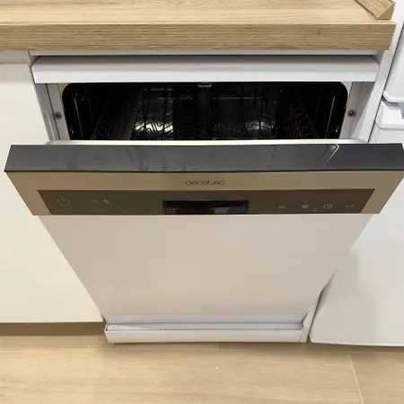 Pier Holidays لاس بالماس دي غران كاناريا