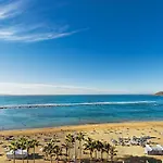 Pier Holidays * Las Palmas