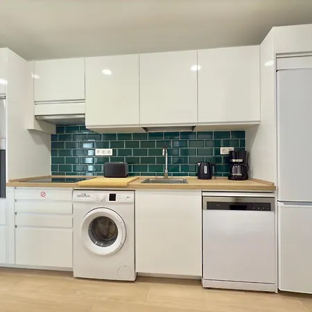 Pier Holidays Διαμέρισμα *